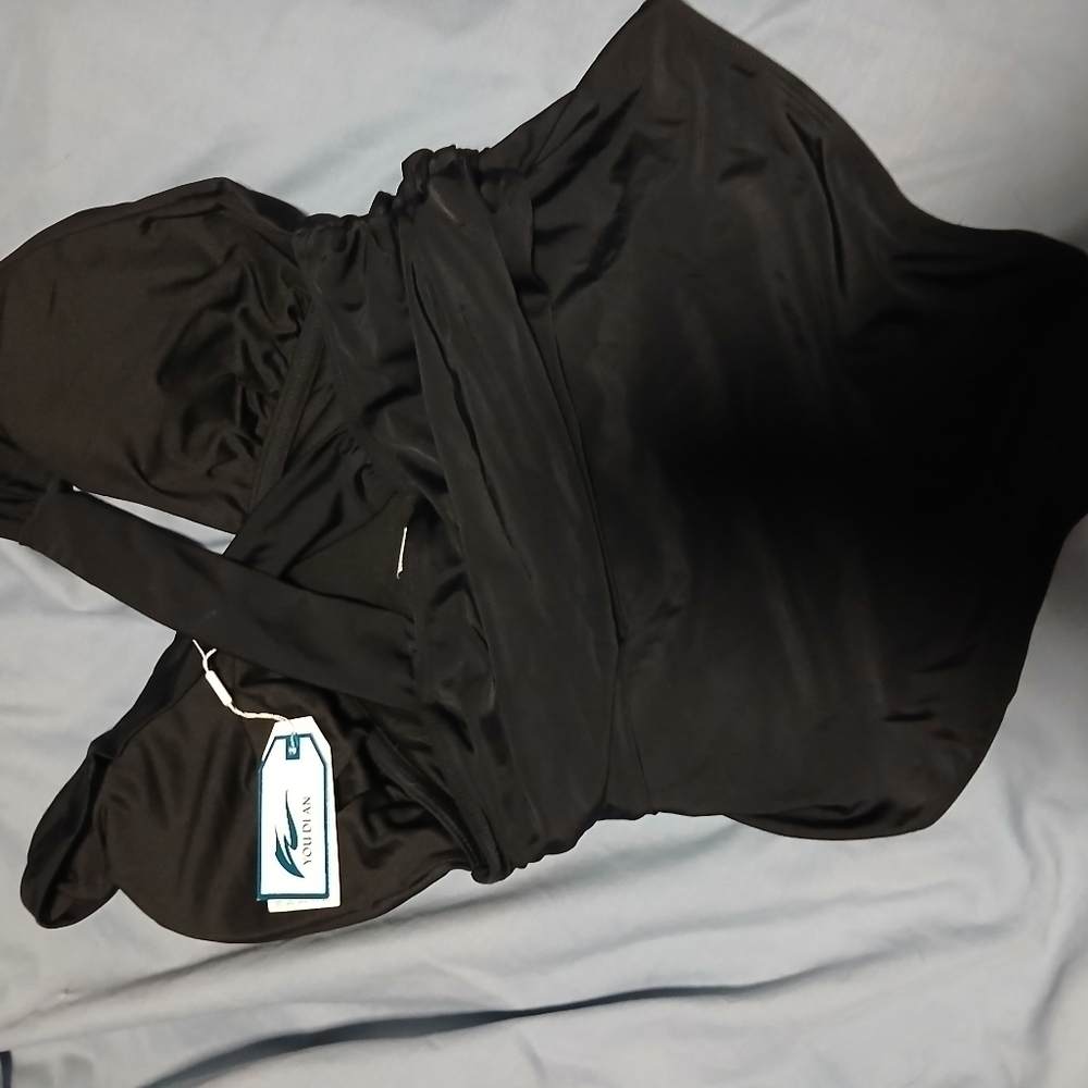 You Di an brand ladies black bathing suit. NWT. Size Large - Picture 9 of 15